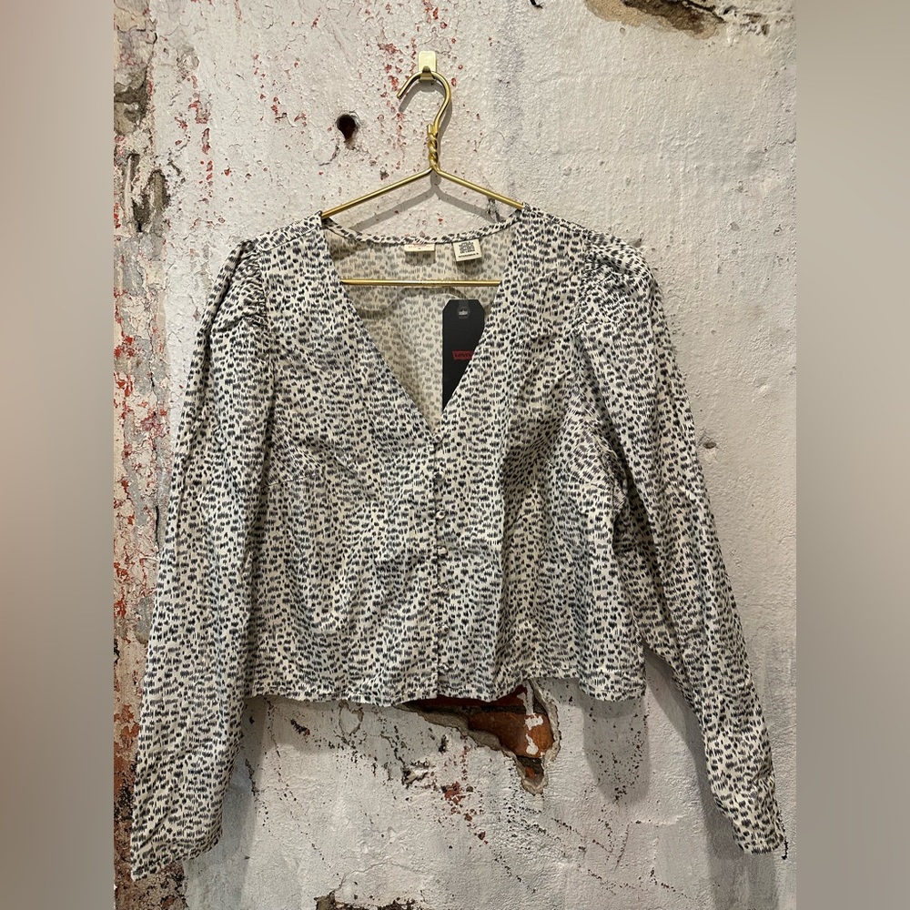 Levi’s Cream and Black Spotted Shirt